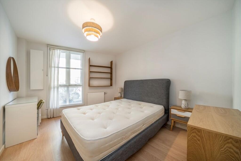 Apartment in London - View 3