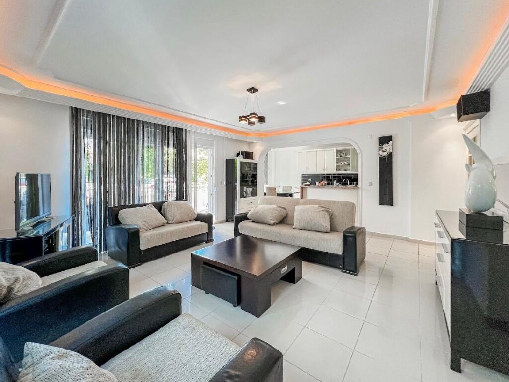 Main image of property: Mahmutlar, Alanya, Antalya
