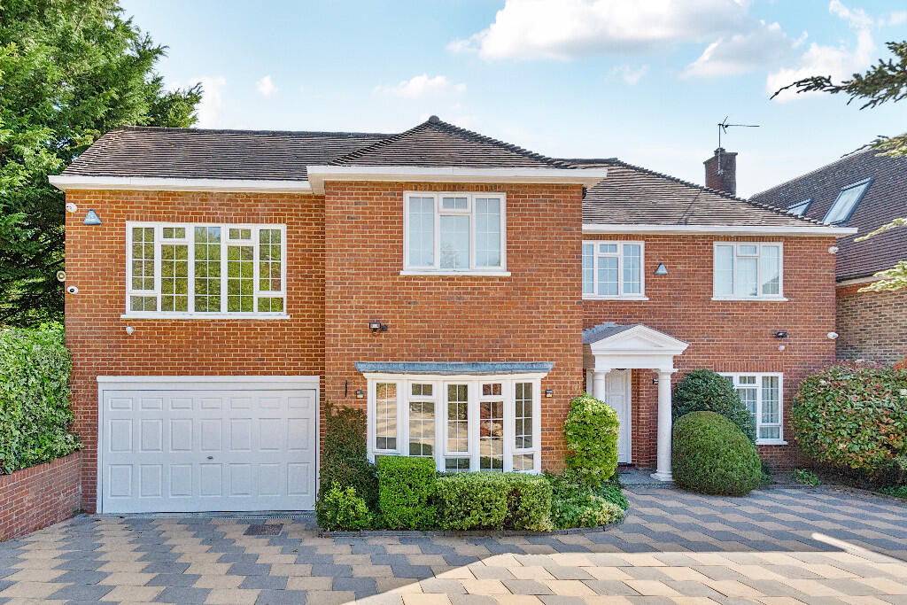 Main image of property: Broadgates Avenue,Barnet,EN4