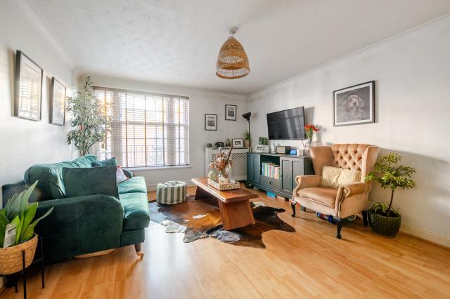 Apartment in Newbury, Speenhamland - More