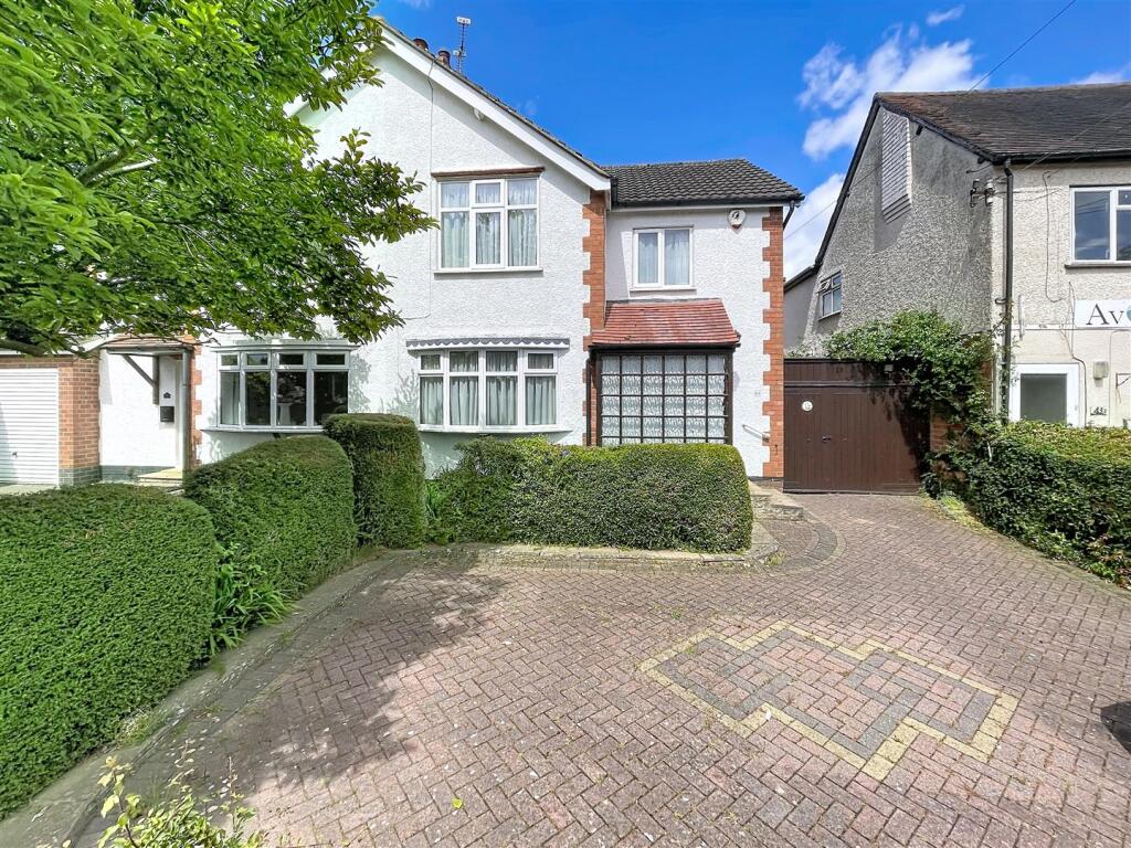 Main image of property: Birches Lane, Kenilworth