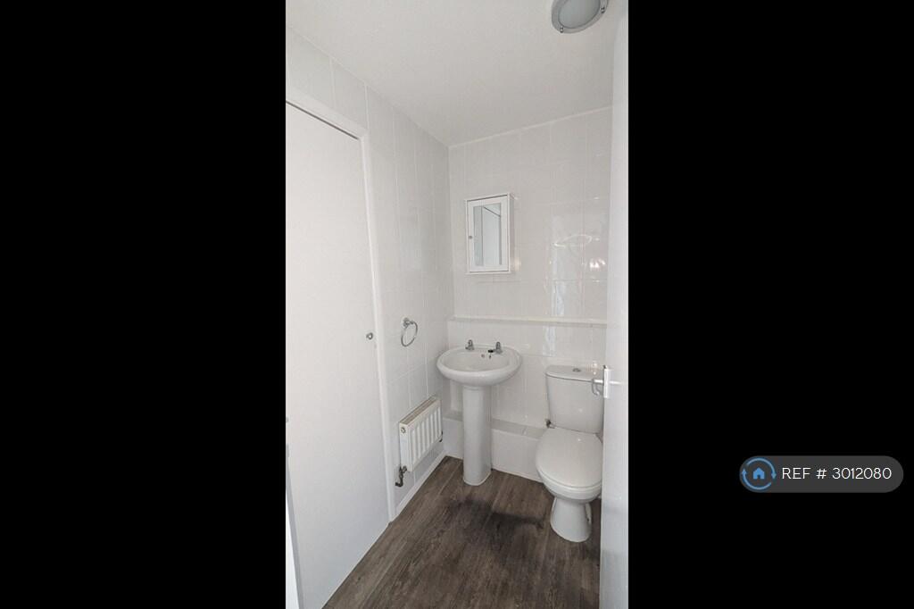 Apartment in London - View 3