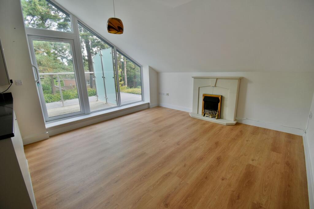 Apartment in West Parley, Dudsbury - View 4