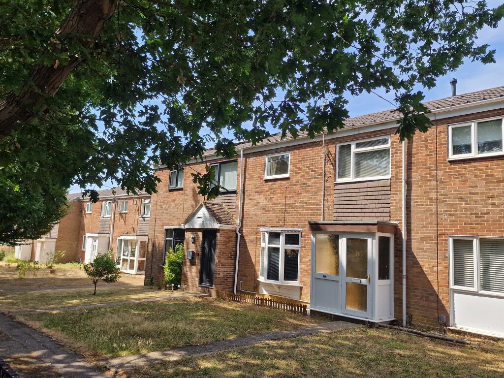 Main image of property: Galleywood Road, Great Baddow, Chelmsford