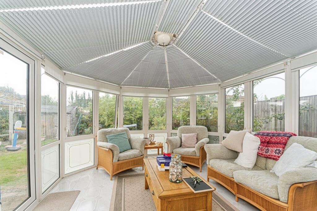 House in Swindon - View 5