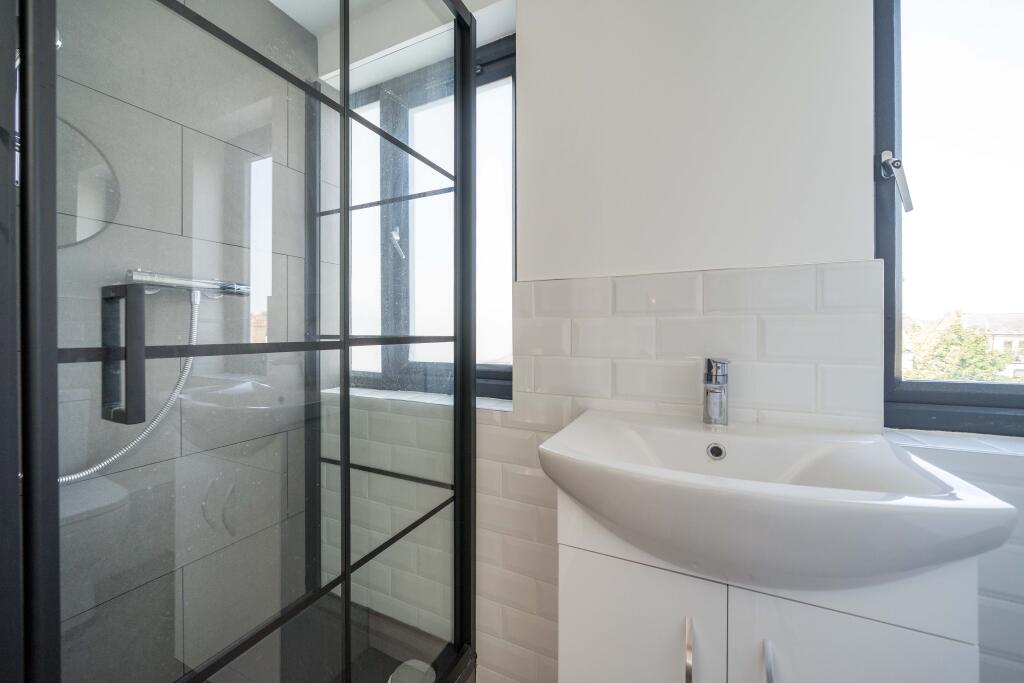 Apartment in London - View 2