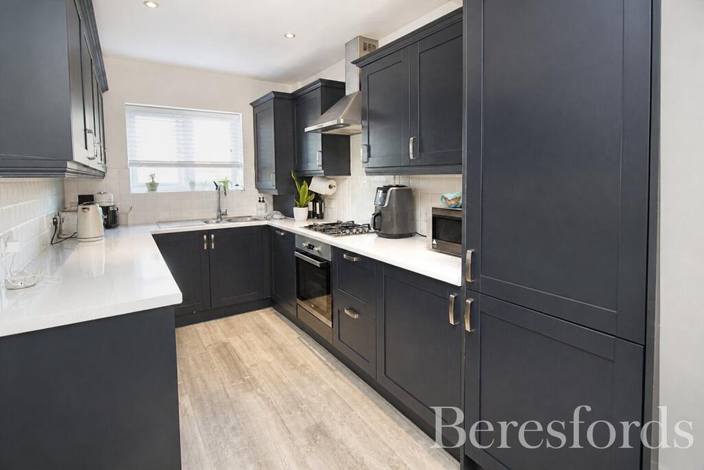 House in Romford - View 2
