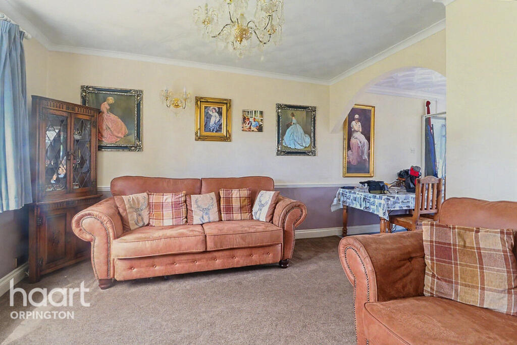 3-bed semi-detached on Crowhurst Way, Orpington, £450,000