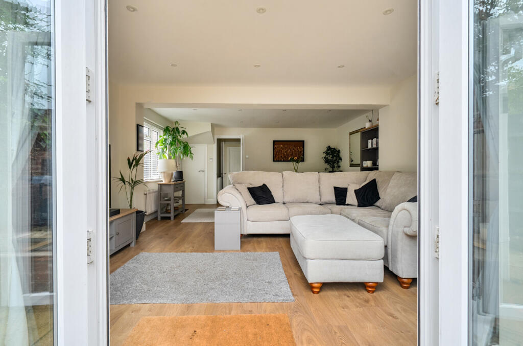 House in Guildford - More