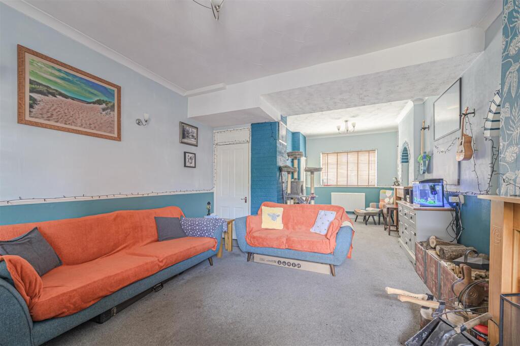 House in South Derbyshire, Woodville - View 4