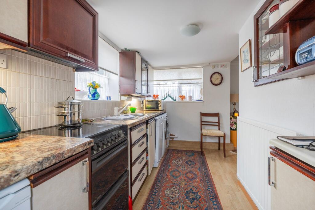 House in Broadland, Sprowston - View 4