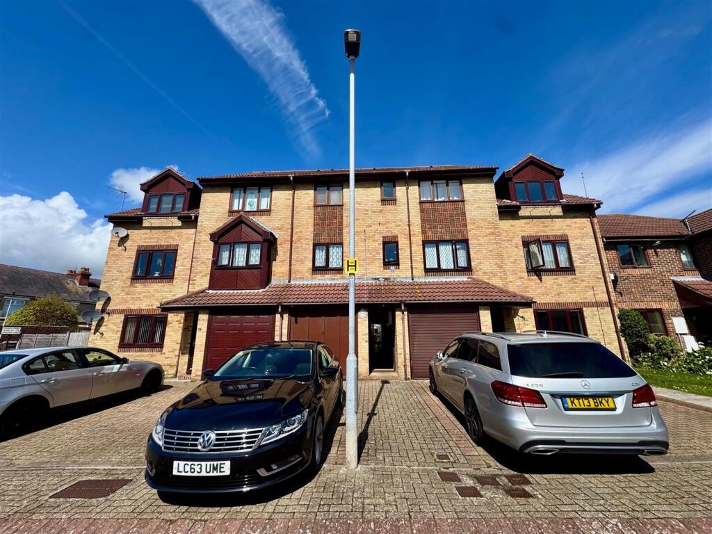 Main image of property: Vita Road, Hilsea, Portsmouth