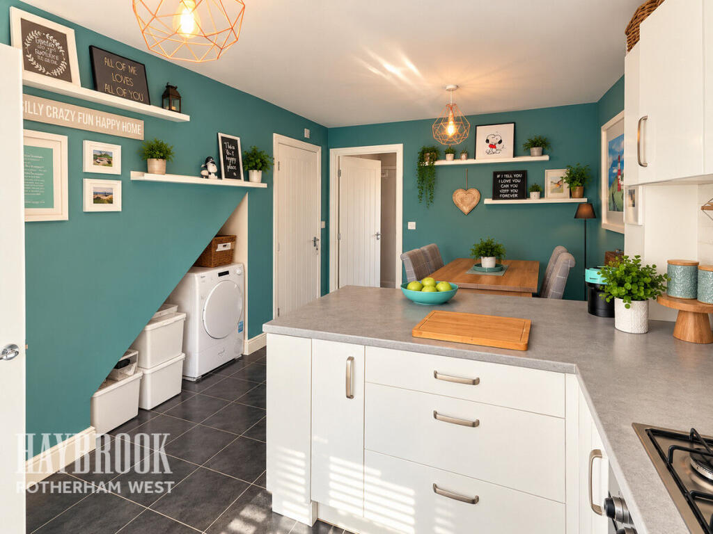 House in Rotherham, Waverley - More
