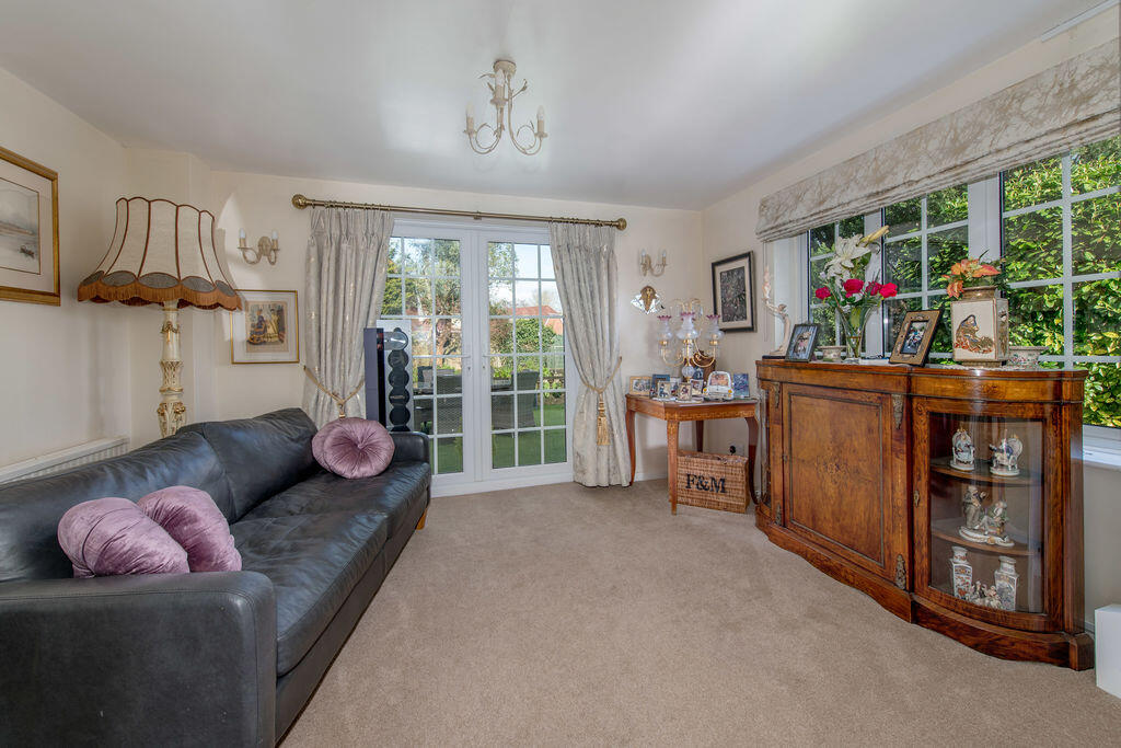 House in Taunton - View 4