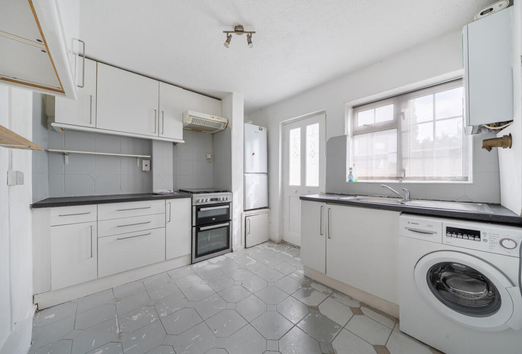 Apartment in London - View 2