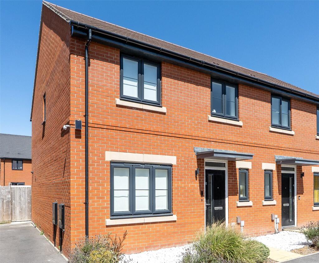Main image of property: Cowslip Road, Wantage, Oxfordshire, OX12