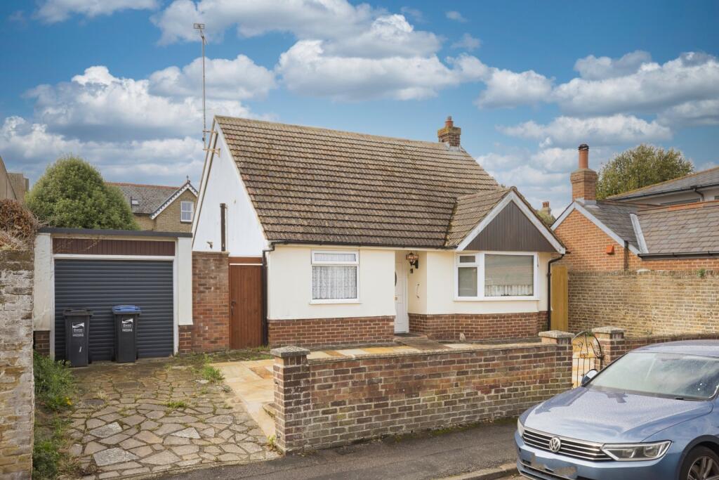 Main image of property: Fordoun Road, Broadstairs, Kent, CT10