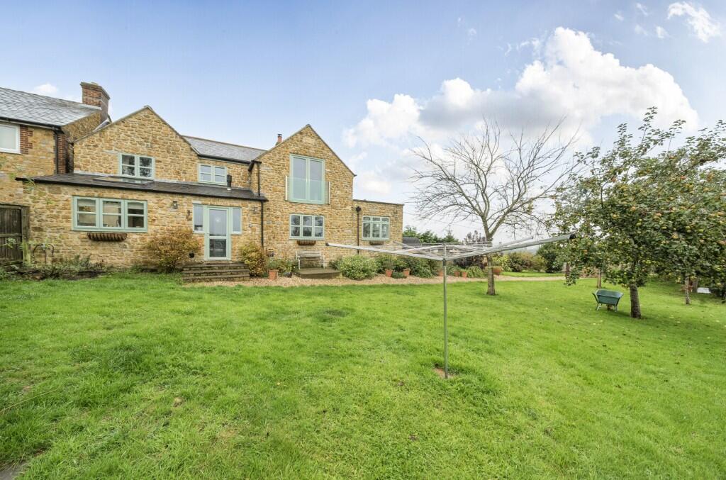 Additional image 3 of Galhampton Hill, Galhampton, Somerset, BA22 7AE