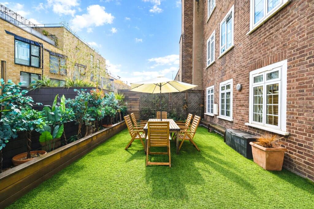 Main image of property: Inverness Terrace, W2