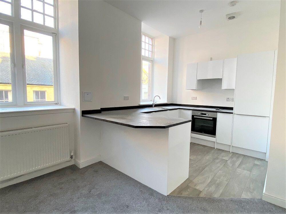 Apartment in Dunfermline, Abbey Parks, Central Dunfermline - View 3