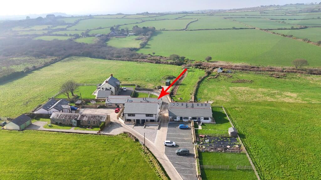 Main image of property: Boquio Farm, Farms Common