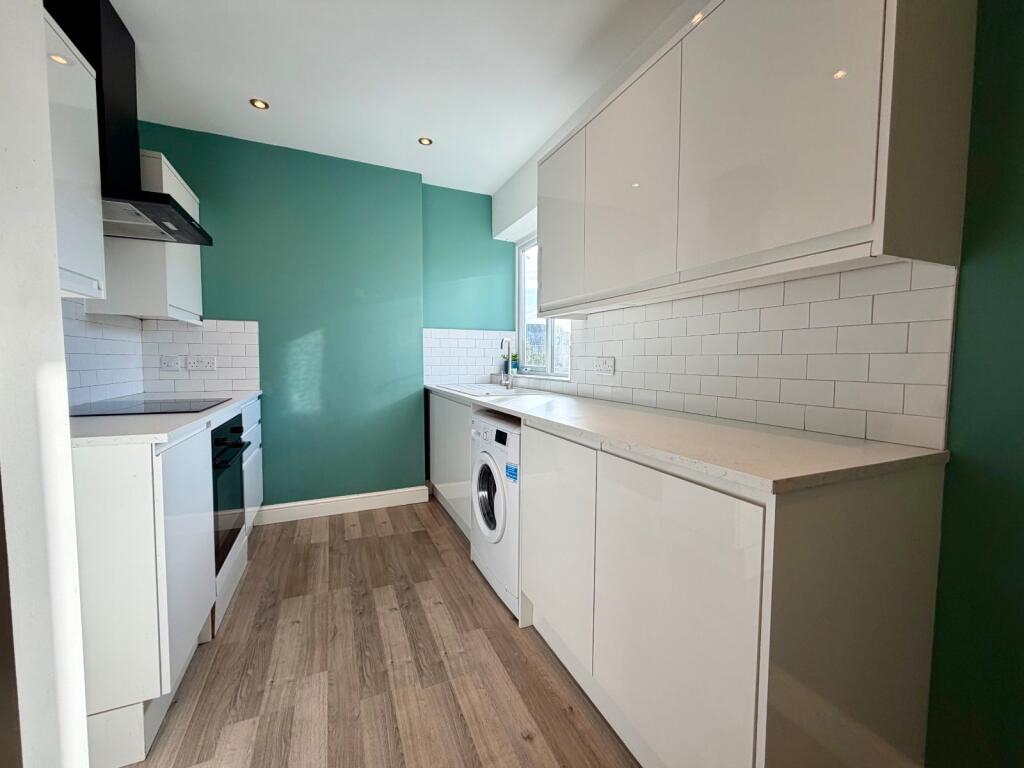Apartment in North Tyneside, North East - View 2