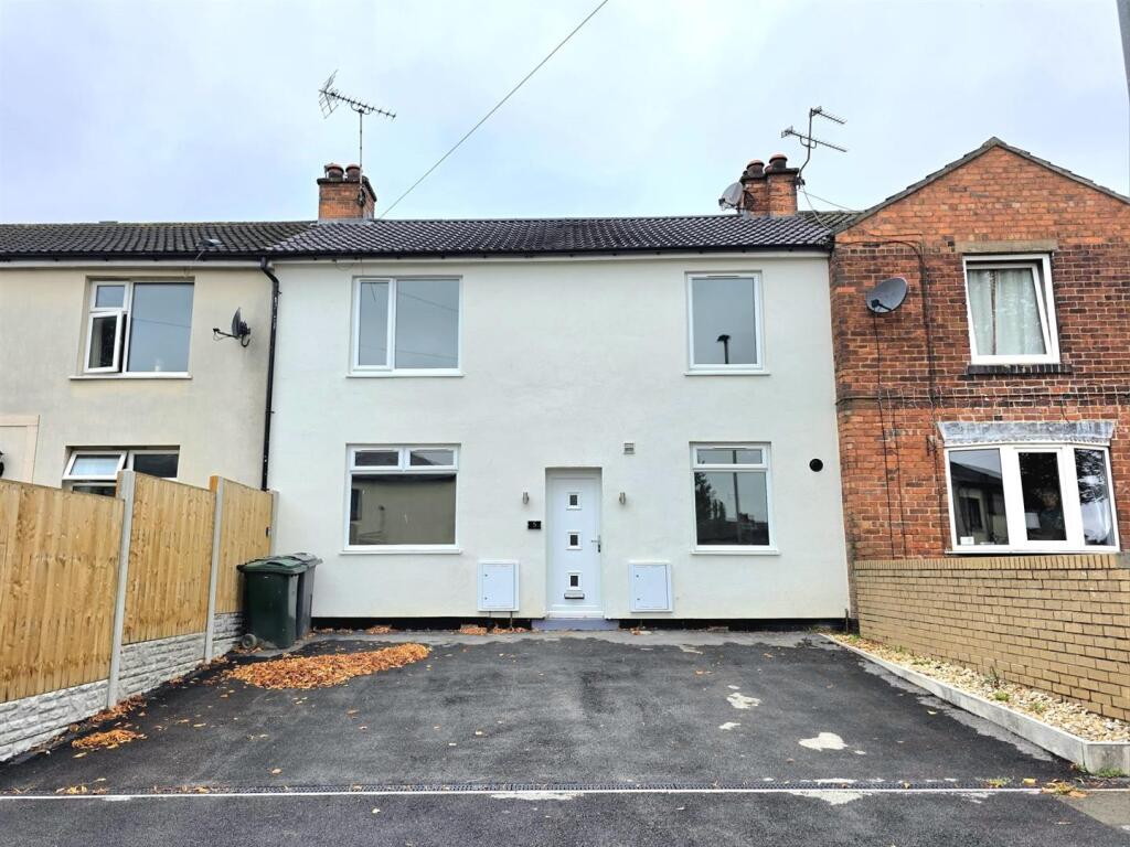 Main image of property: Lime Tree Avenue, Kiveton Park, S26 5NY