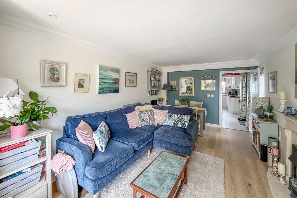 Sea Road, East Preston, Littlehampton, West Sussex - More