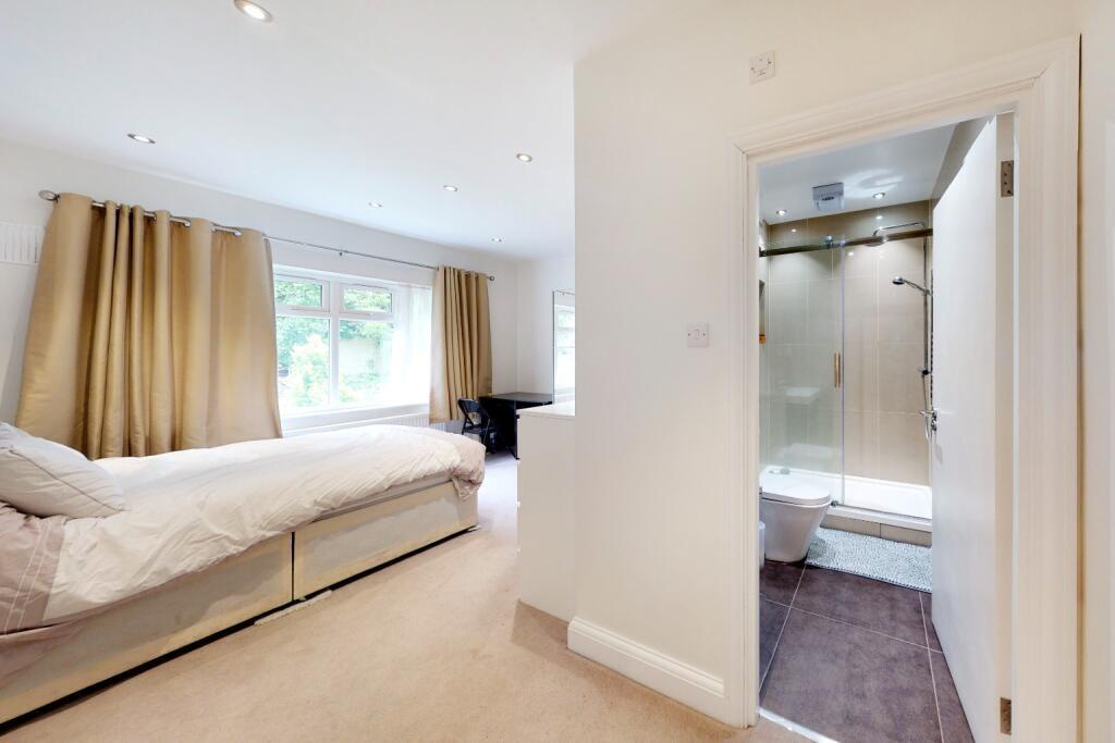 Apartment in London - View 4