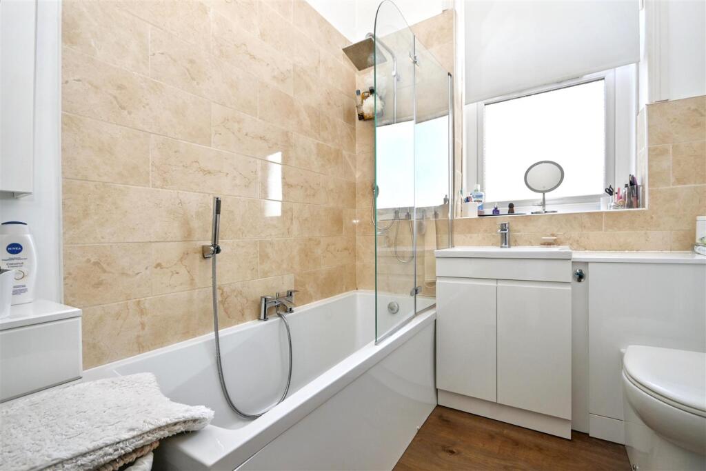 Apartment in Eastbourne, Old Town - View 4