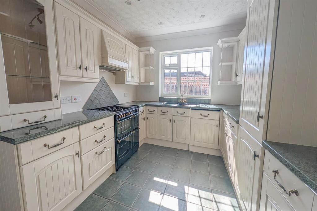 House in East Cambridgeshire, Crockfords Park, Woodditton - View 5