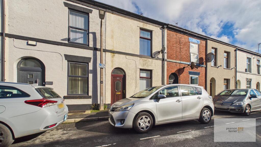 House in Bury, Pimhole, Gigg