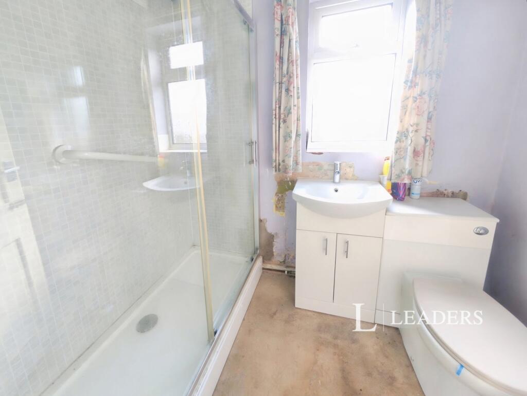 House in Nottingham - View 4
