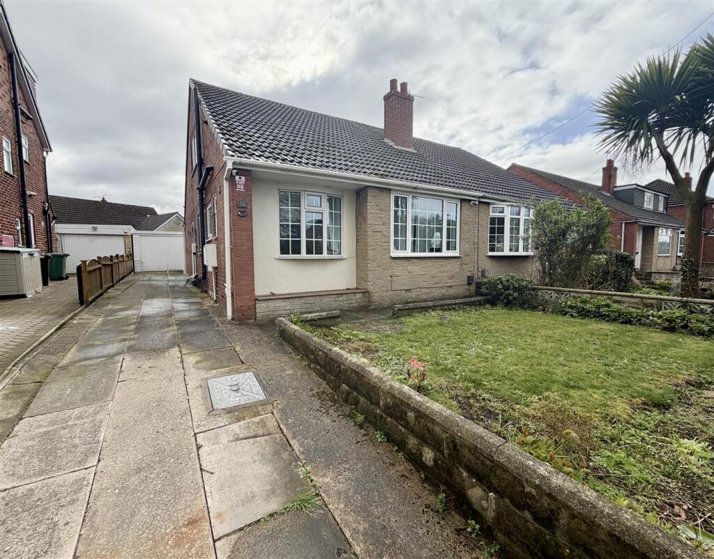 Main image of property: Springbank Crescent, Garforth, Leeds