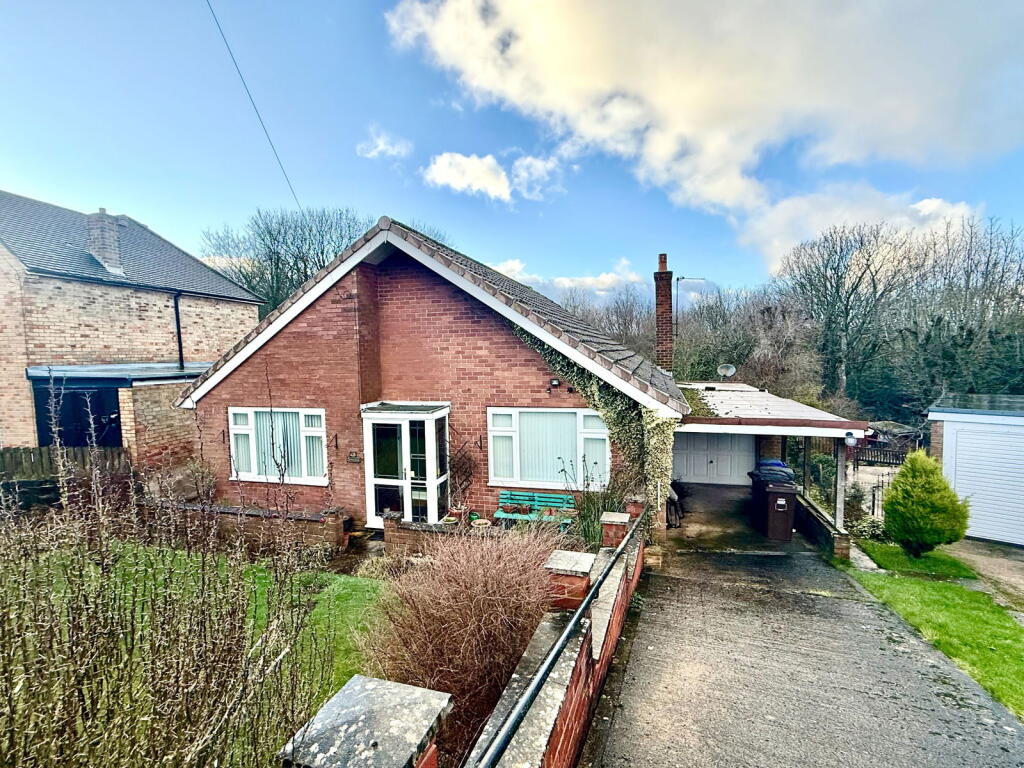 Whitwell Lane, Stocksbridge, Sheffield, S36 1GE photo 3