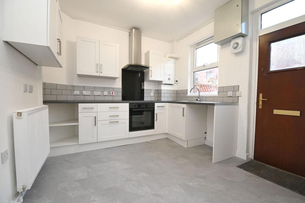 Hibbert Terrace, Barnsley, S70 4JE - View 2