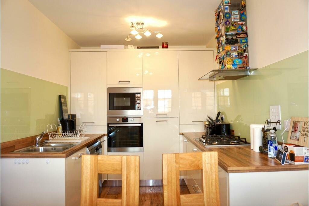 1 , Bristol Close, , Sittingbourne, Kent,   ME10 5BE photo 3