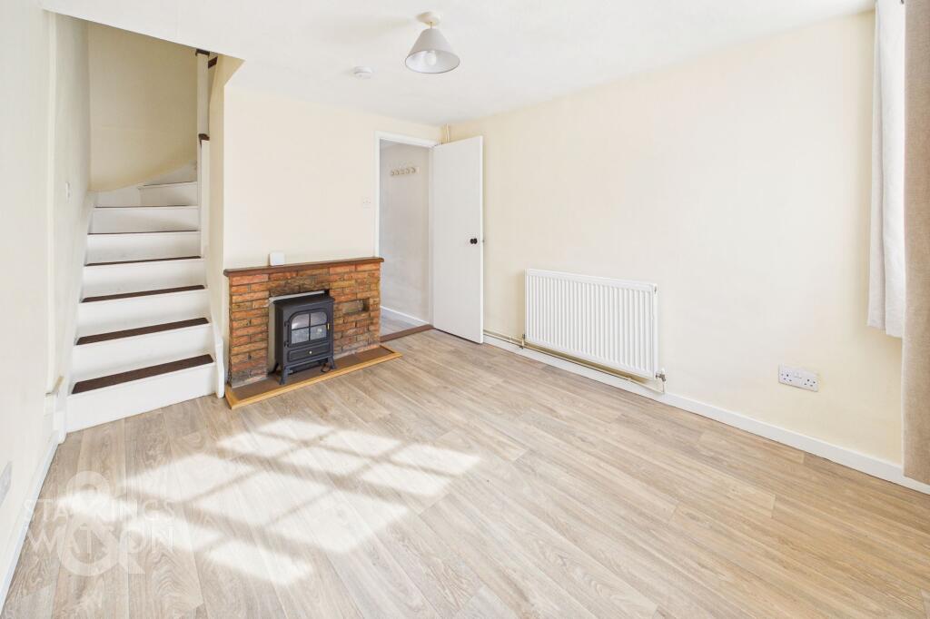 House in Ipswich - View 3