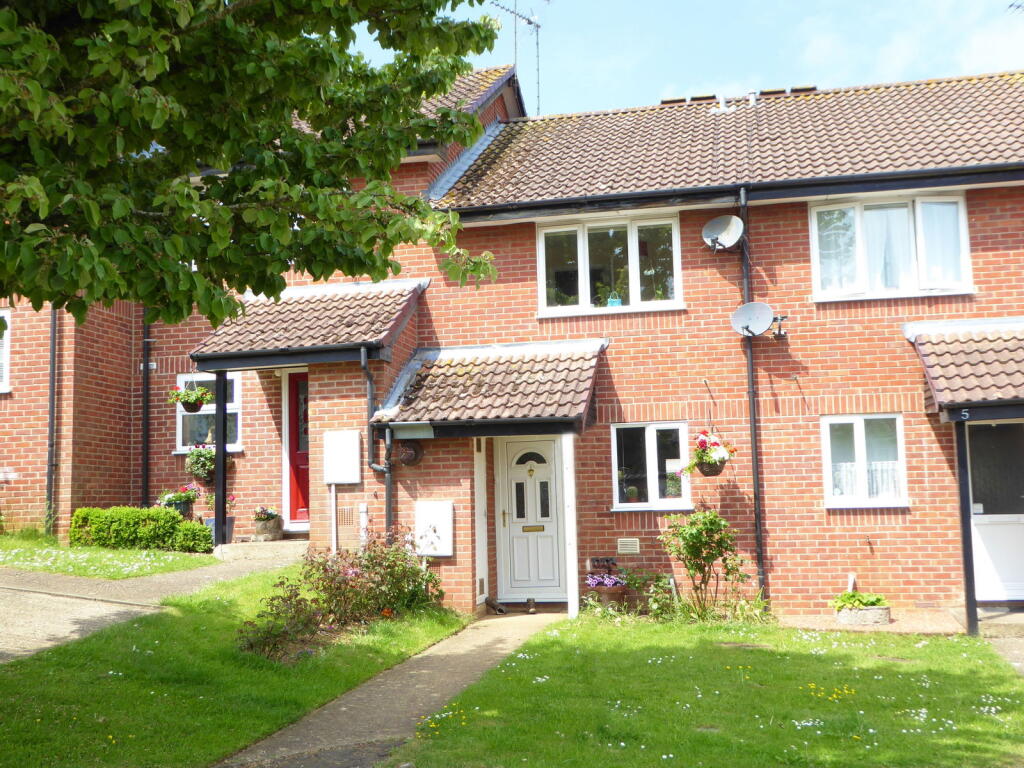 Main image of property: Pascali Place, Banbury, OX16 1FG