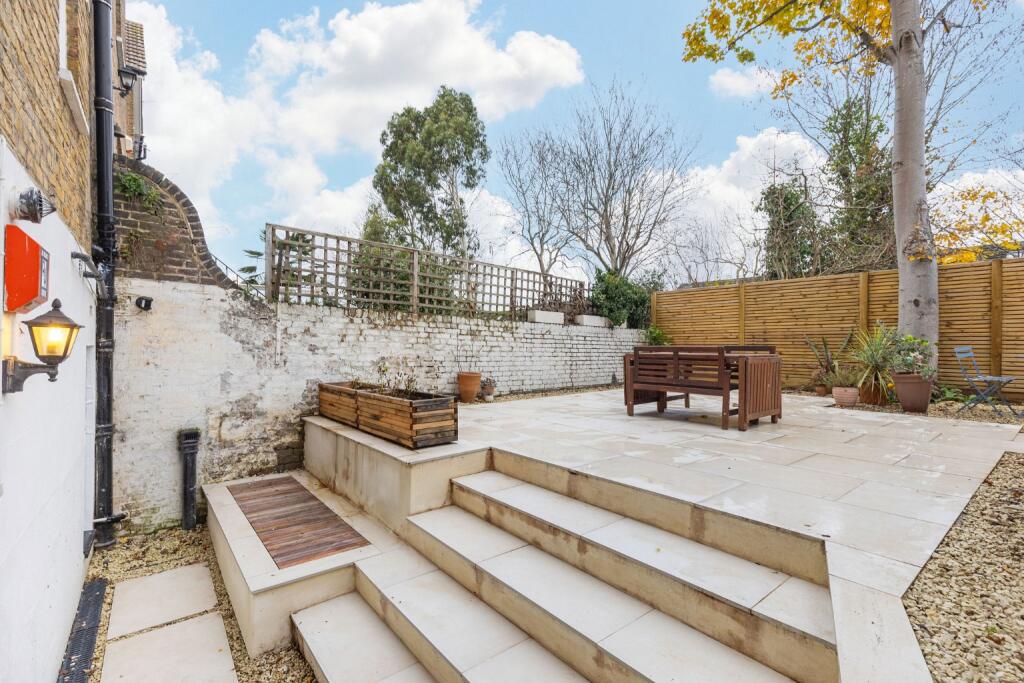 Main image of property: Church Road, Richmond Hill, TW10