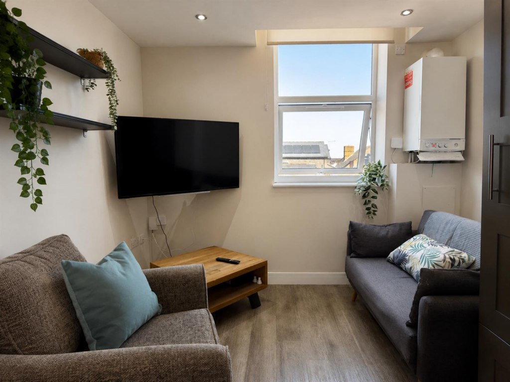 Main image of property: Stratford Road, West Bridgford, Nottingham
