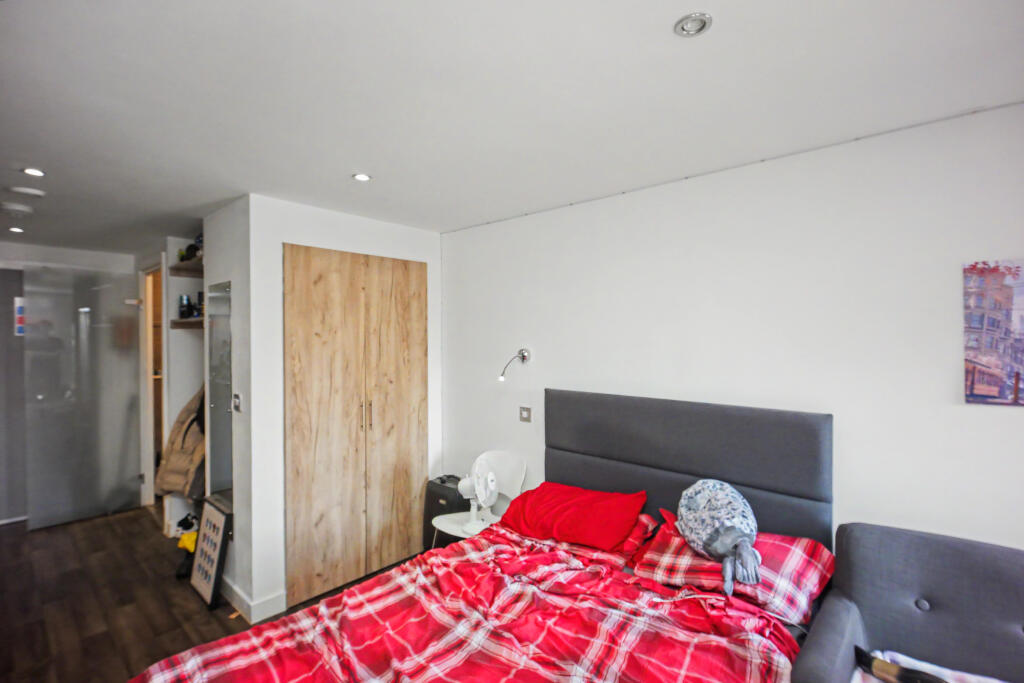 Apartment in Chester, Newtown, City of Chester - View 3