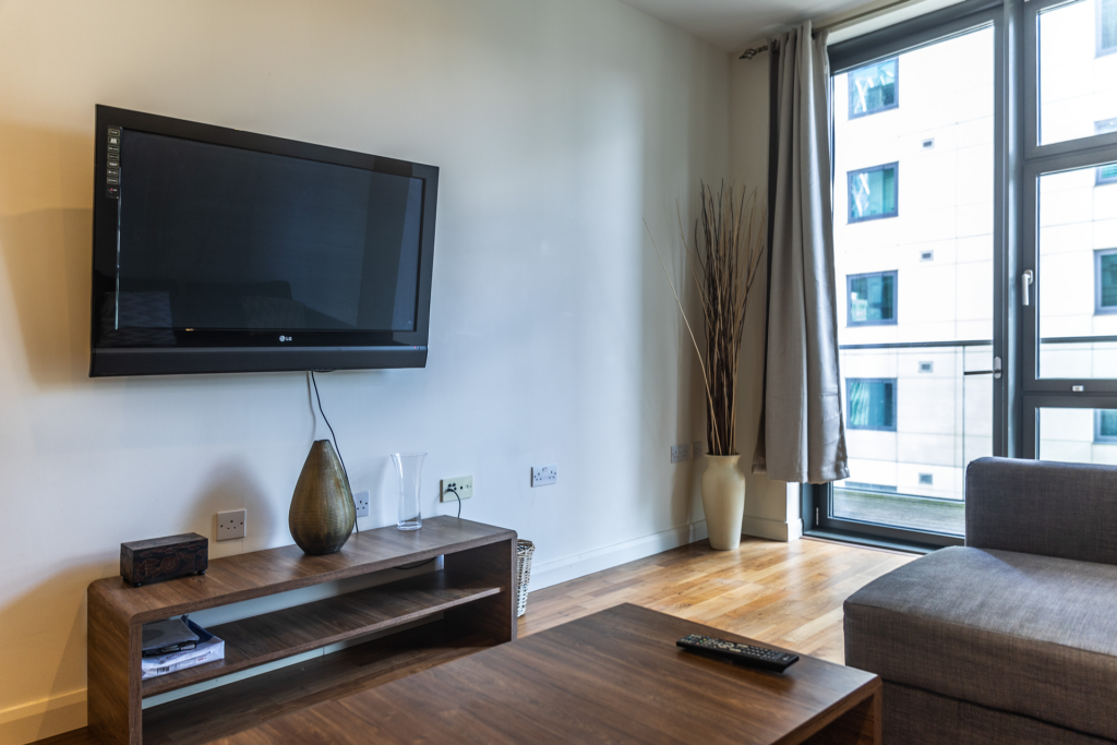 Main image of property: South Quay Square, London, E14