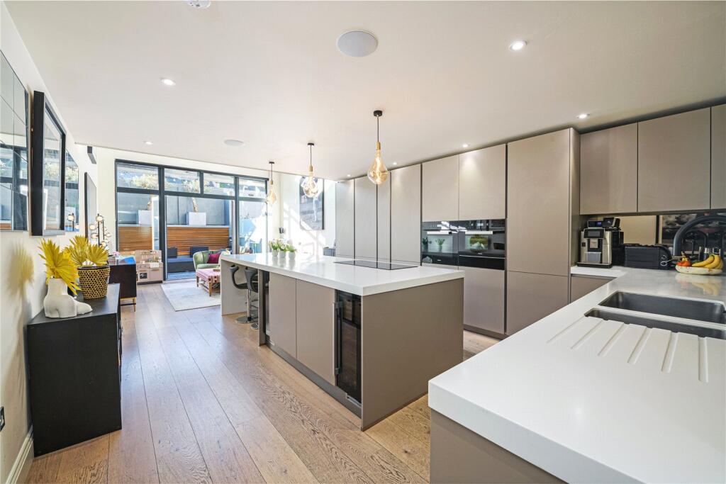 Main image of property: Ilminster Gardens, London, SW11