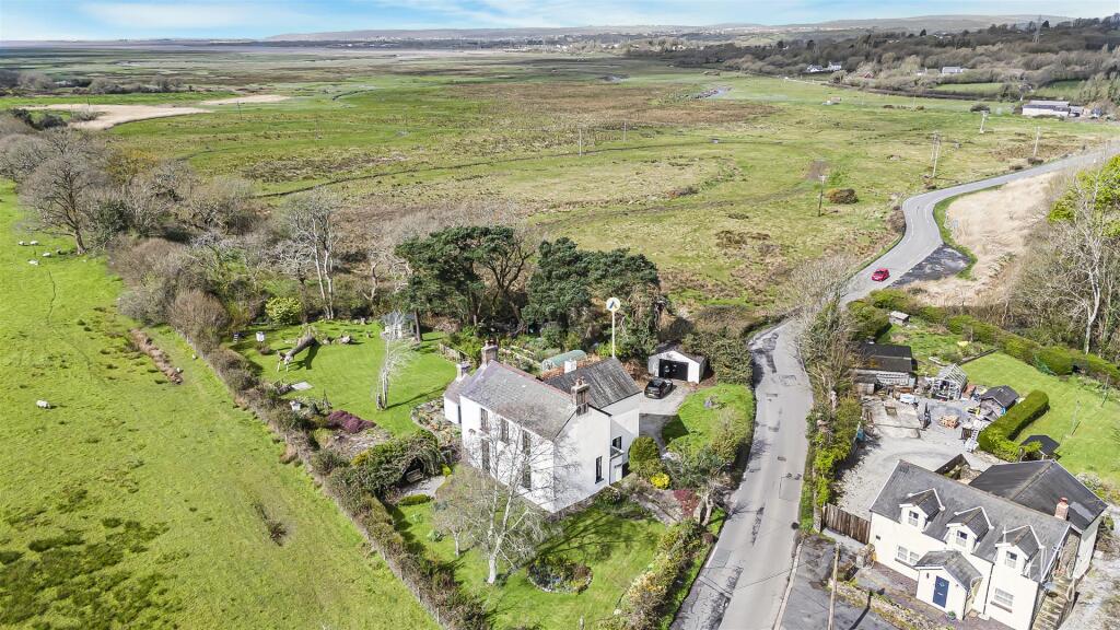 Main image of property: Pont-Y-Cob Road, Gowerton, Swansea