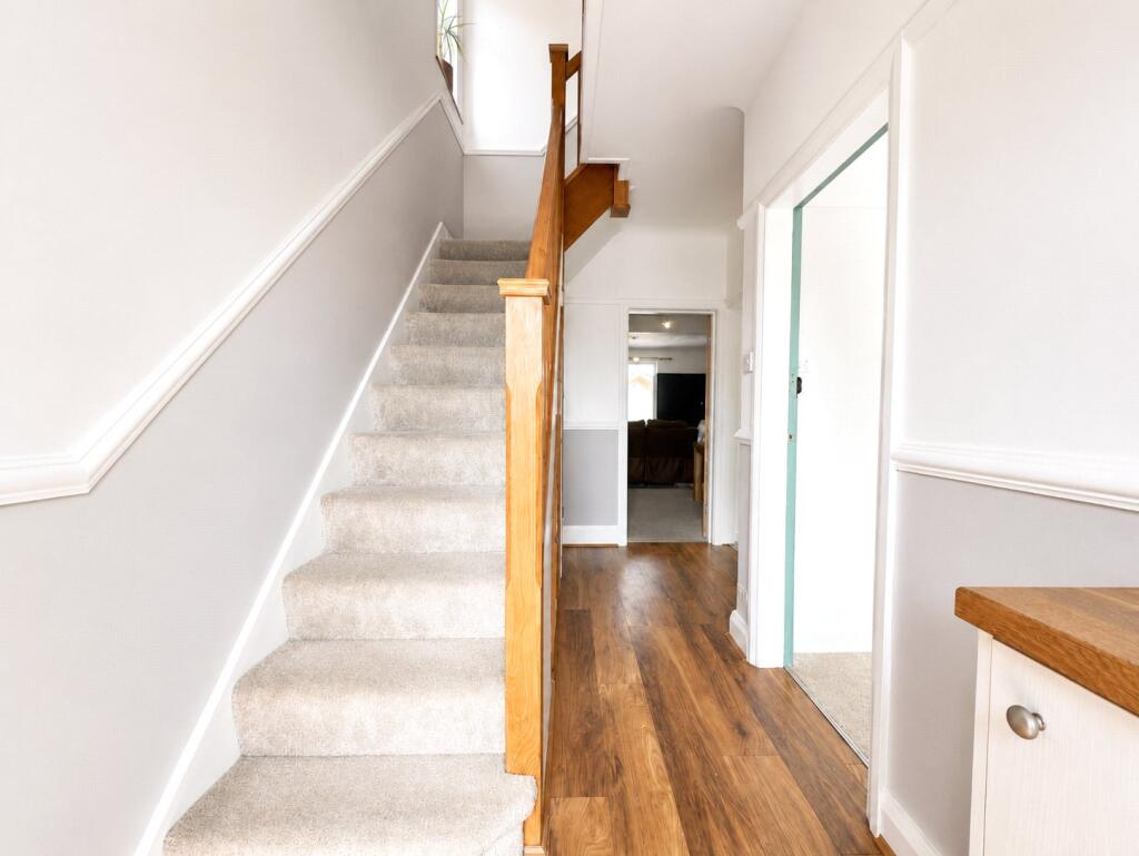House in Wirral, Liverpool City Region - View 3