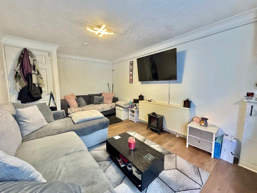 Main image of property: Broad Row, GREAT YARMOUTH