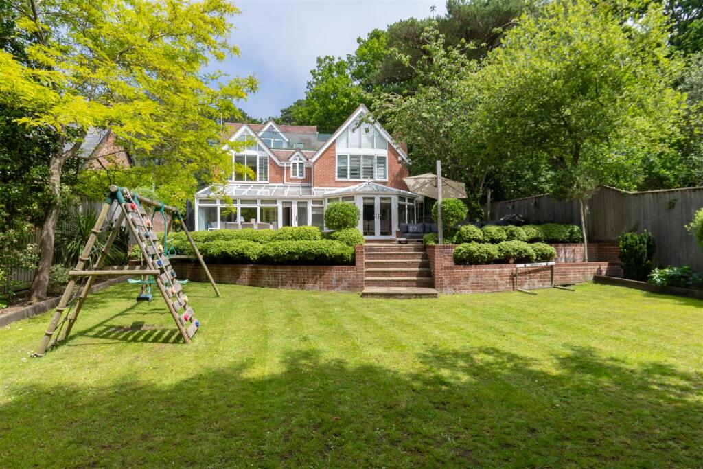 Lilliput Road, Canford Cliffs