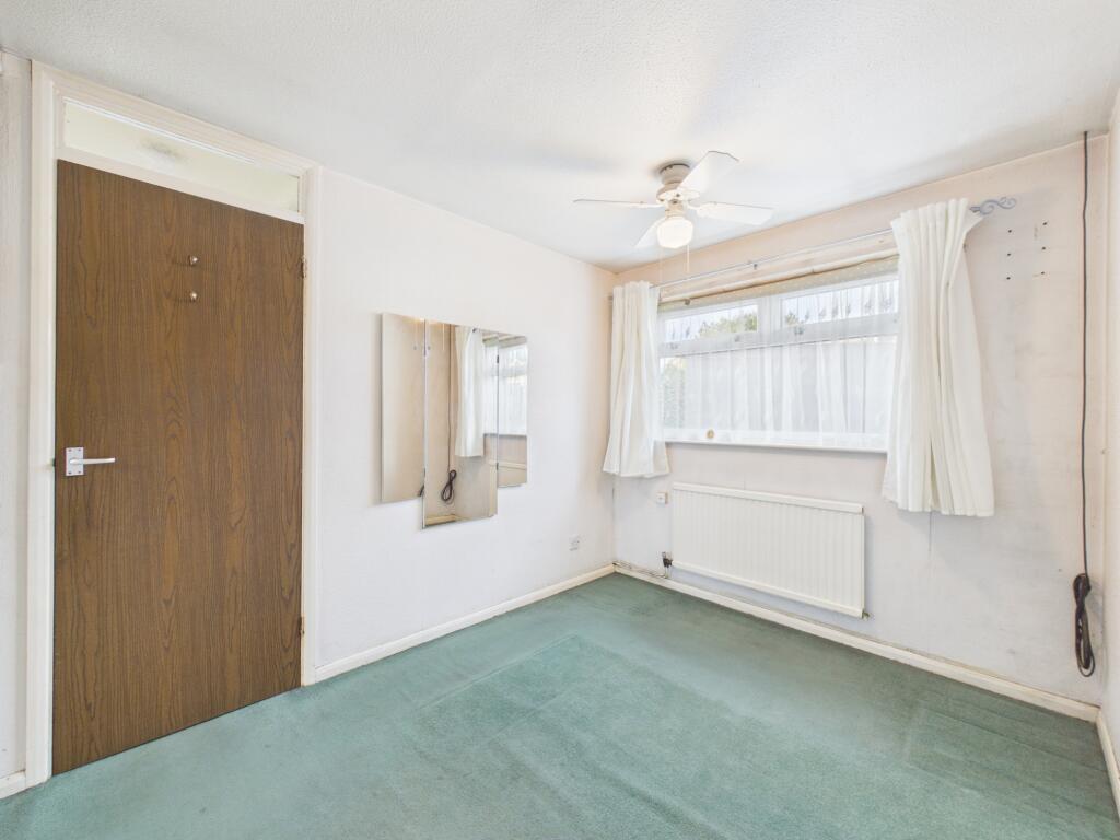 House in Derby, Snelsmoor - More