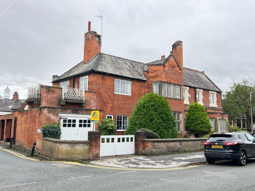 Main image of property: 1 Hastings Place 